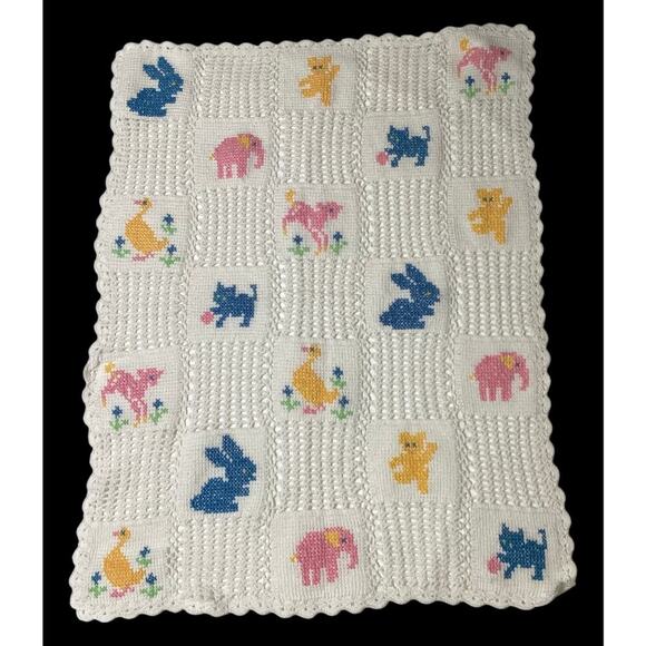 Handmade crochet nursery baby blanket animal motiffs 32”x42” - Picture 1 of 1